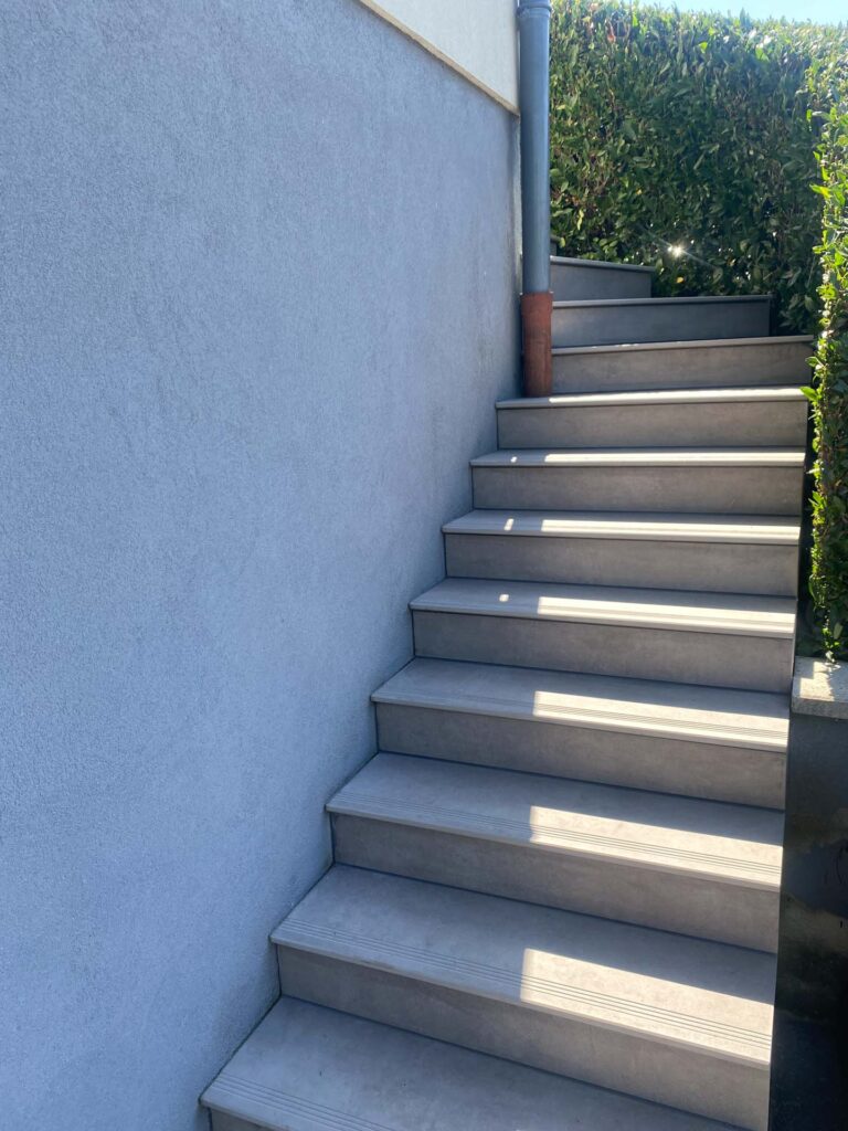 Escalier extérieur réalisé par Riehl Paysages