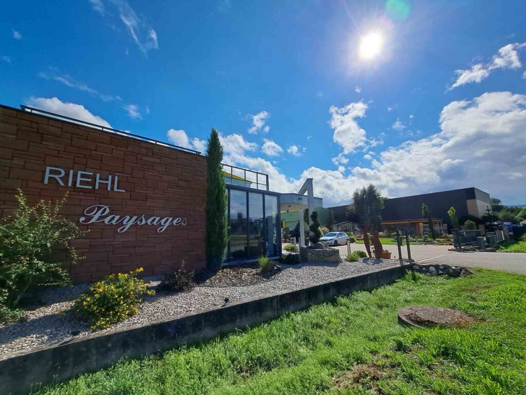 Aménagement extérieur réalisé par Riehl Paysages